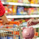 Questa classifica Altroconsumo spiazza i consumatori: differenze fino a 1360 € se fai la spesa in questi supermercati (senza perdere la qualità)